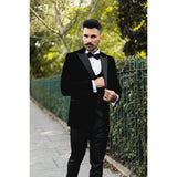 Muški crni baršunasti smoking, sako, satenski rever, večera, vjenčanje, maturalna večer, crna kravata