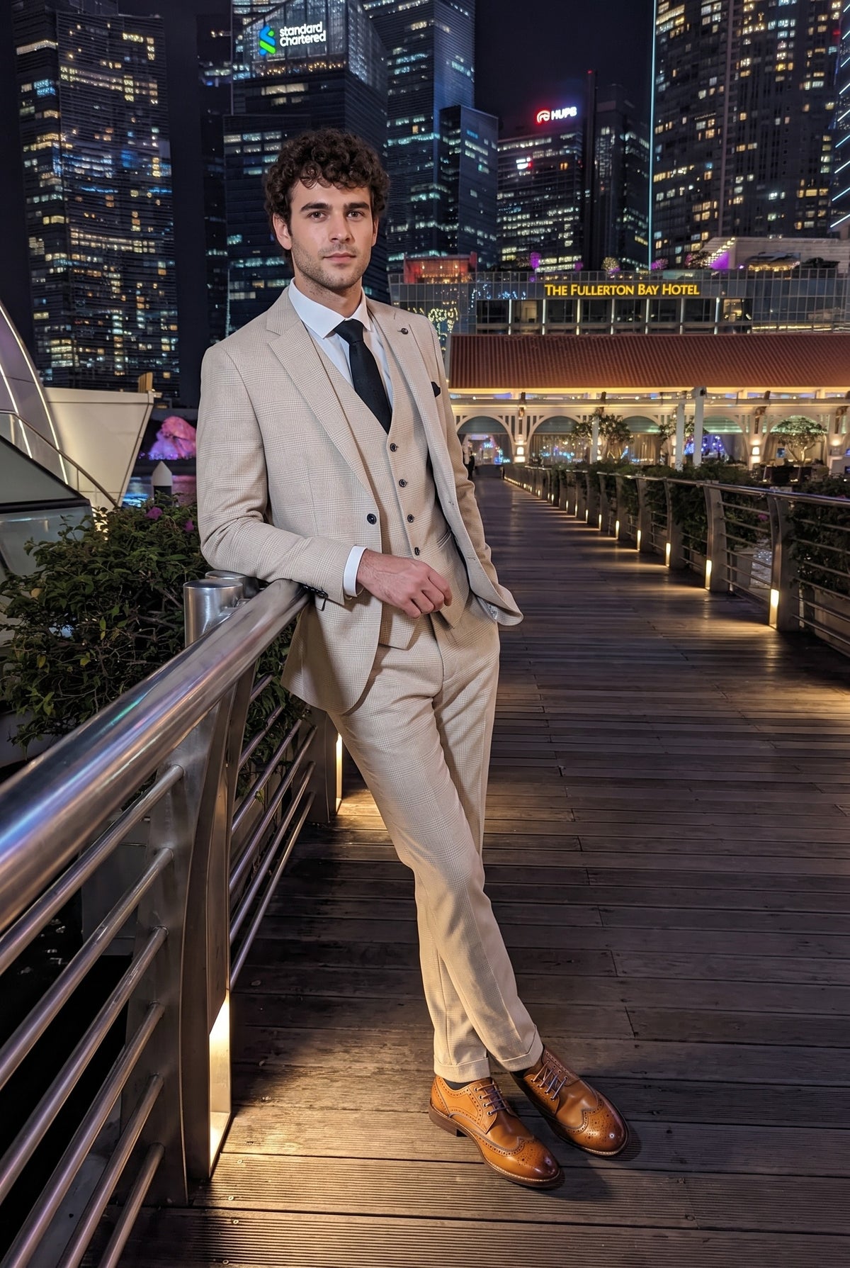 Look #772 styled with Regent - Krem odijelo za vjenčanje od 3 dijela s kariranim uzorkom za muškarce