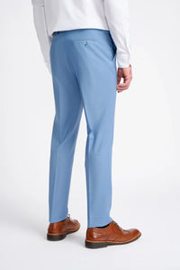 Bond - Muško nebesko plavo odijelo od 3 dijela kroja