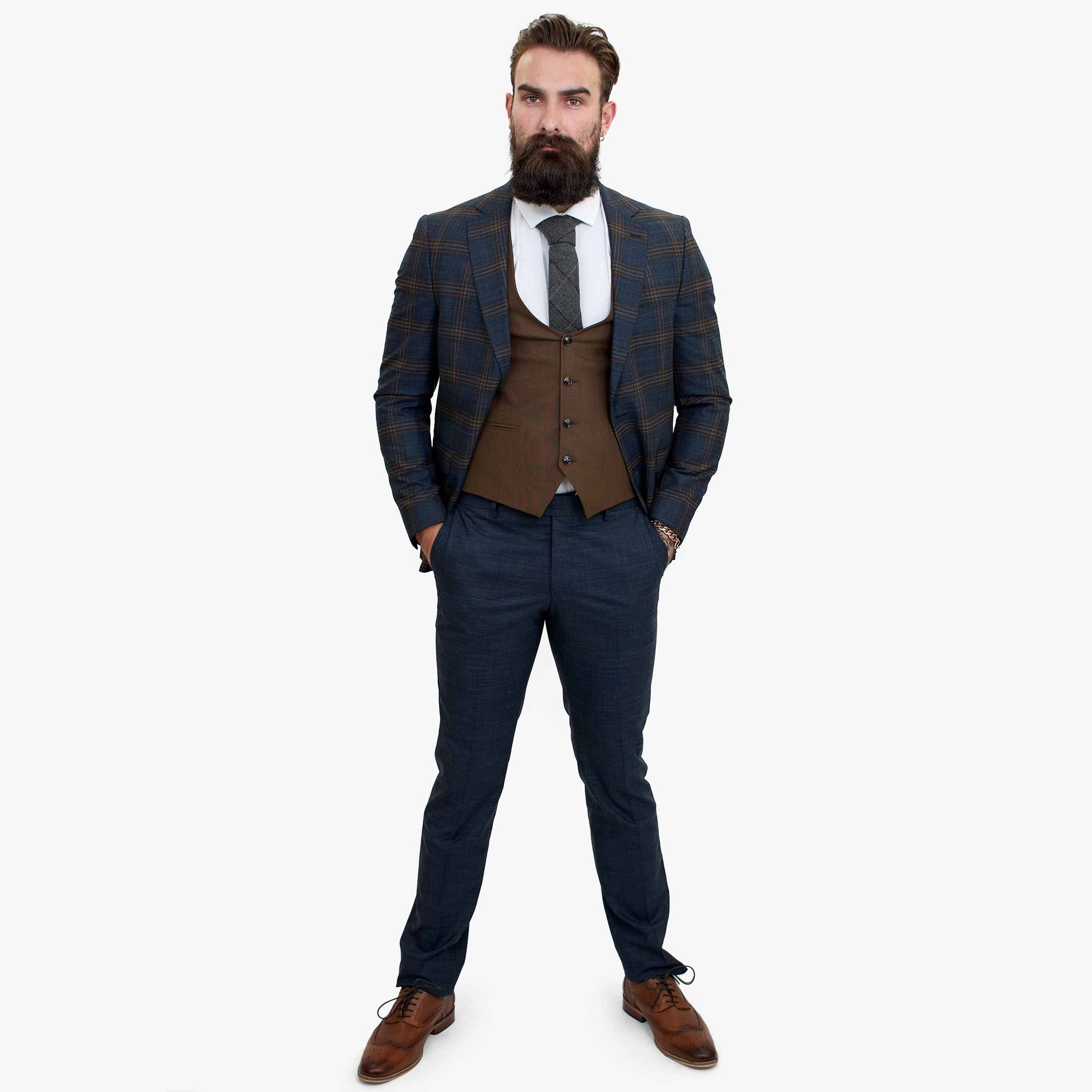Happy Gentleman GRAZIE Tamnoplavo vuneno odijelo od 3 dijela s kontrastnim smeđim prslukom