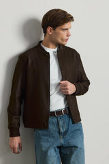 Muška smeđa minimalistička elegantna bomber jakna